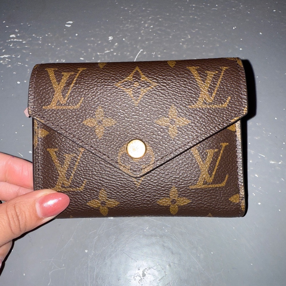 Louis Vuitton Victorine Wallet